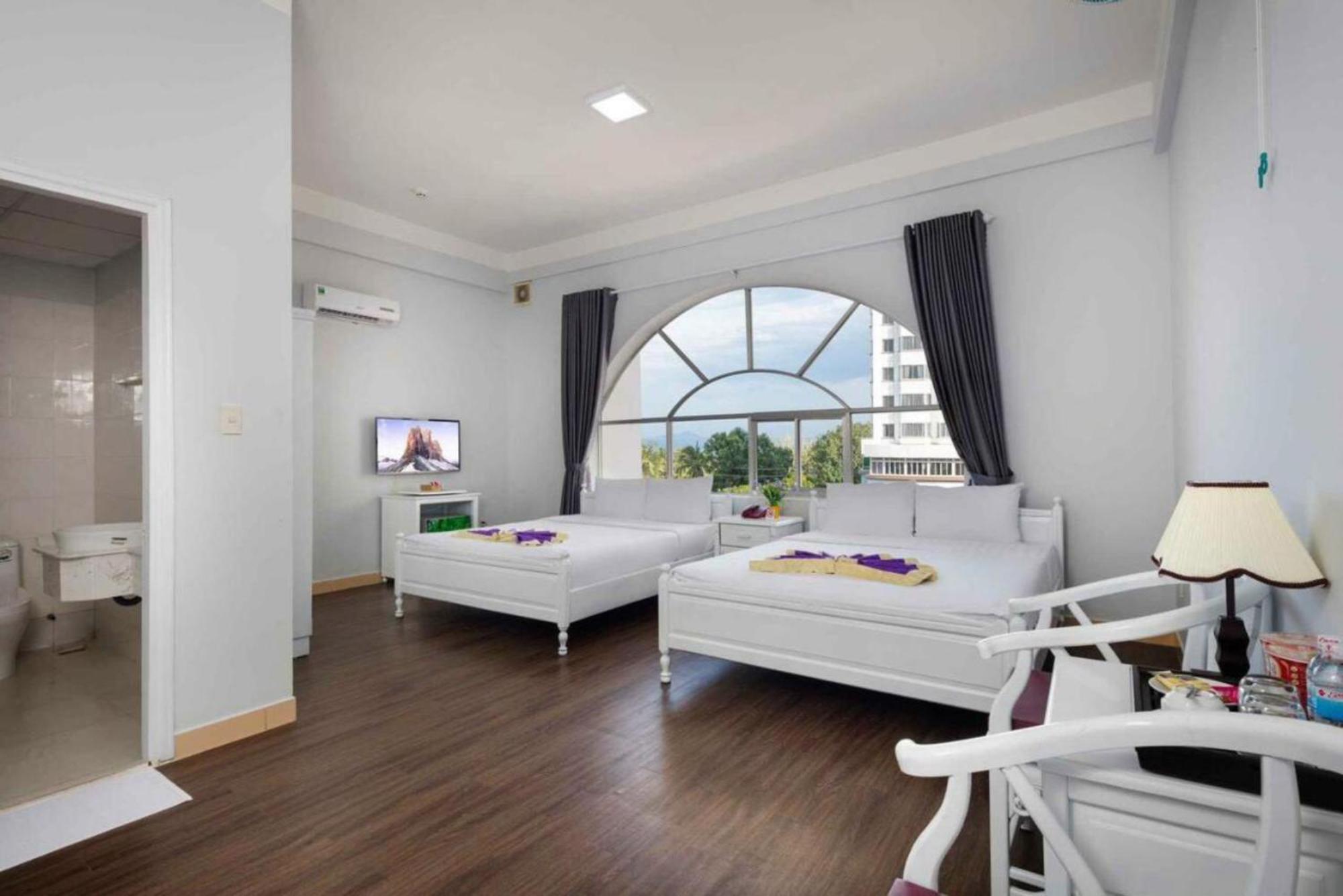 Cct Luxury Hotel Nha Trang Bagian luar foto